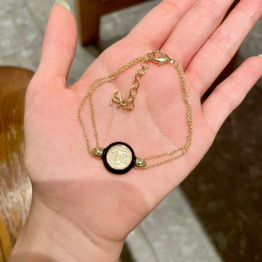 Chanel bracelet 11lyh80